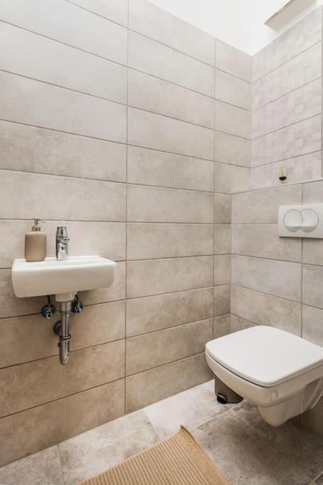 Venus Apartments - Westside Residence Budapest Luaran gambar